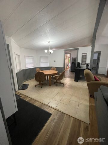 240 Misty Circle, Forks, WA 98331