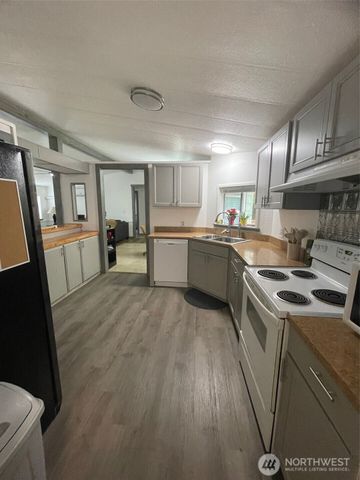 240 Misty Circle, Forks, WA 98331