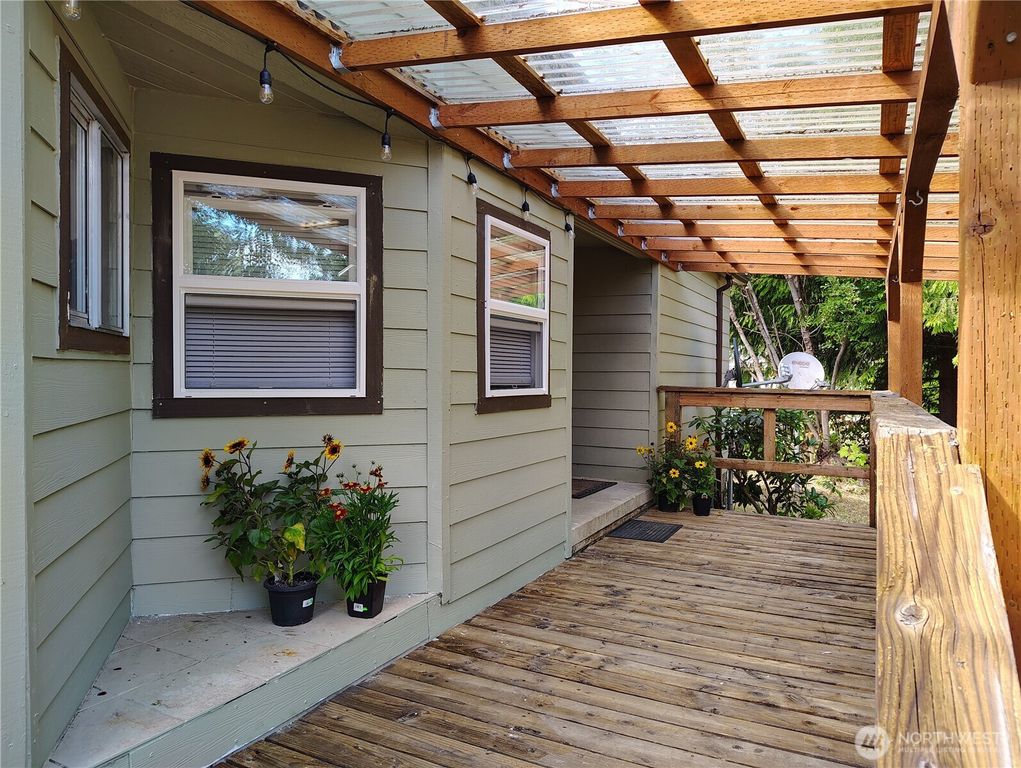 240 Misty Circle, Forks, WA 98331