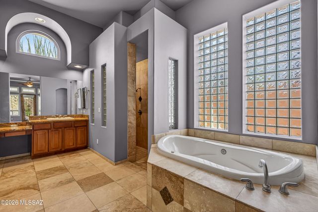 12841 N Mystic View Place, Oro Valley, AZ 85755