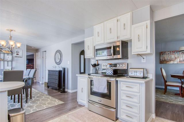 18675 US HIGHWAY 19 N 267, Clearwater, FL 33764