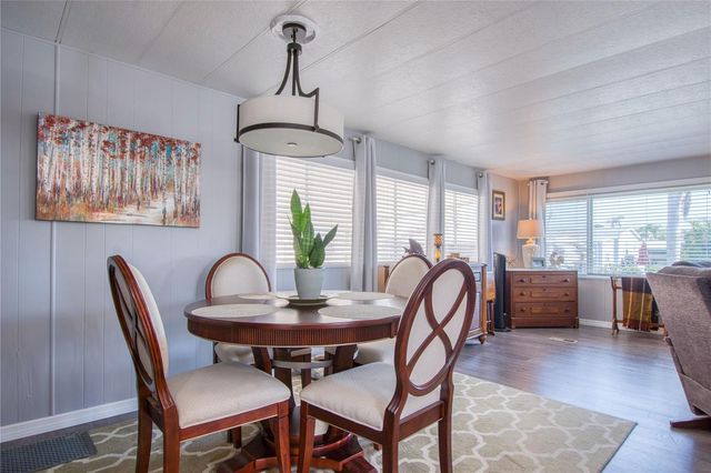 18675 US HIGHWAY 19 N 267, Clearwater, FL 33764