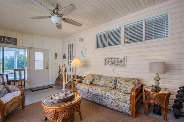 18675 US HIGHWAY 19 N 267, Clearwater, FL 33764