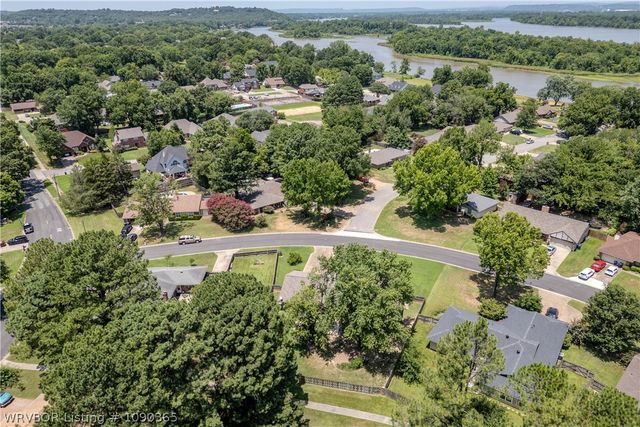 10618 Edgewater Road, Fort Smith, AR 72903