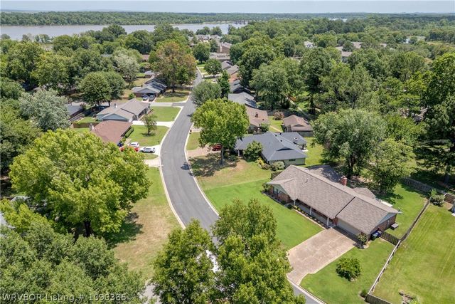 10618 Edgewater Road, Fort Smith, AR 72903