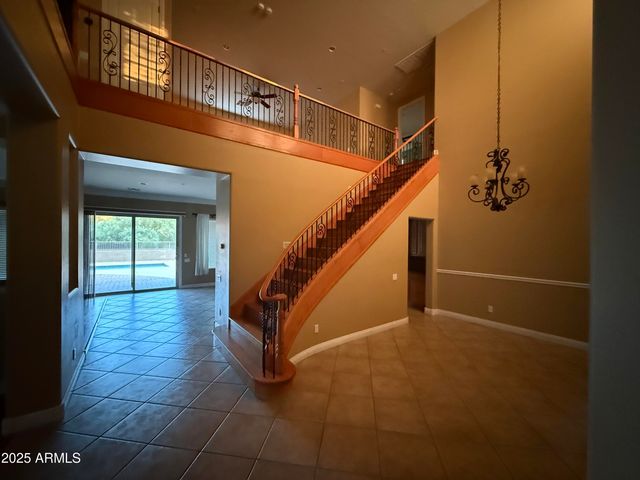 21807 N 37TH Street, Phoenix, AZ 85050