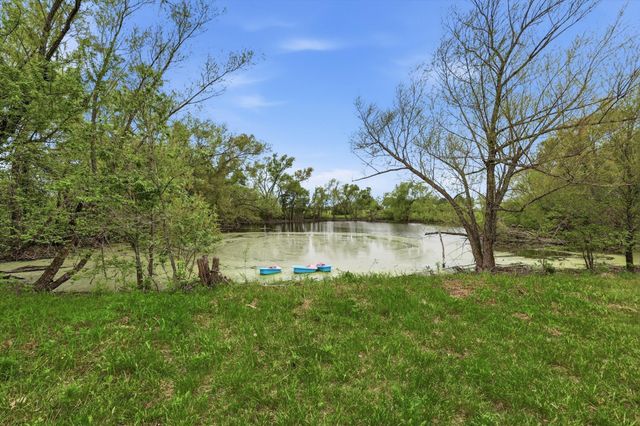 7113 Private Road 1182, Leonard, TX 75452