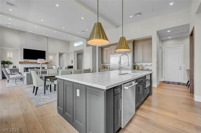 1692 Tangiers Drive, Henderson, NV 89012