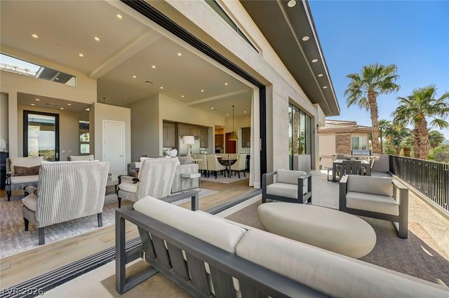 1692 Tangiers Drive, Henderson, NV 89012