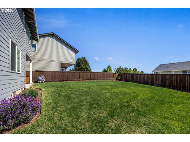 30938 Nw MOON St, North Plains, OR 97133