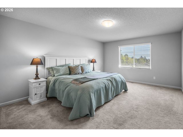 30938 Nw MOON St, North Plains, OR 97133