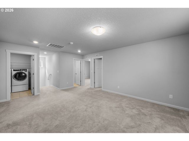 30938 Nw MOON St, North Plains, OR 97133