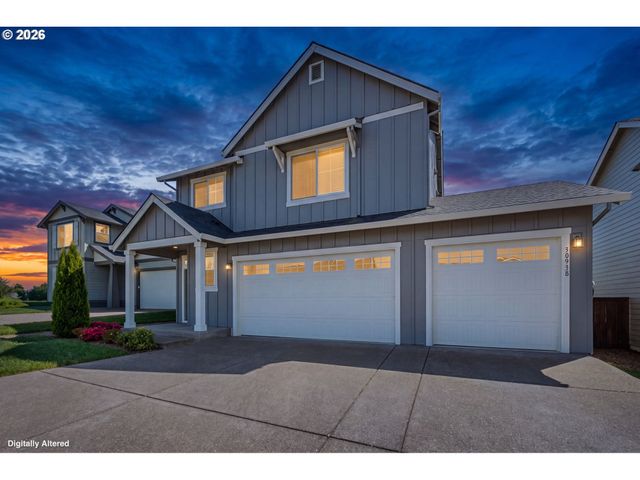 30938 Nw MOON St, North Plains, OR 97133