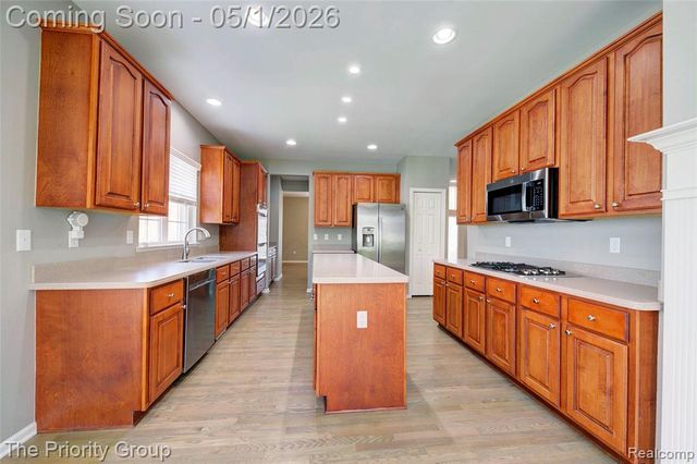 6083 Village Court, Clarkston, MI 48346