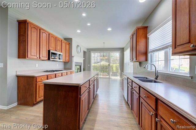 6083 Village Court, Clarkston, MI 48346