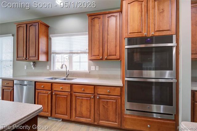 6083 Village Court, Clarkston, MI 48346