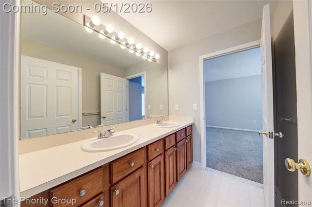 6083 Village Court, Clarkston, MI 48346