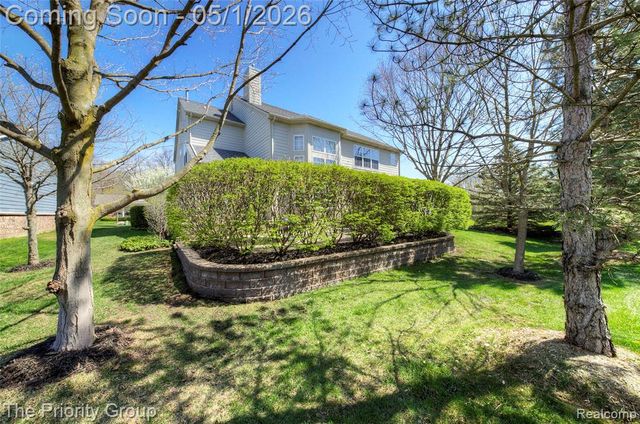 6083 Village Court, Clarkston, MI 48346
