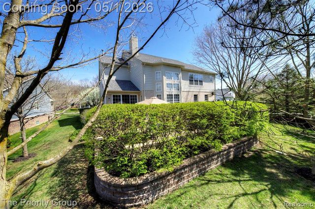 6083 Village Court, Clarkston, MI 48346