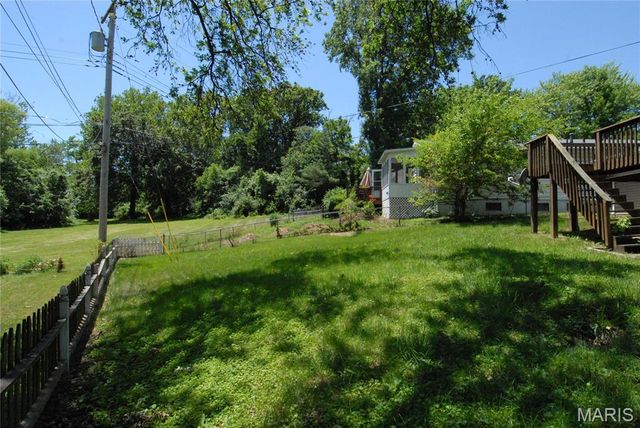 12428 Marine Avenue, Maryland Heights, MO 63043