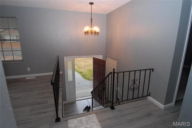 12428 Marine Avenue, Maryland Heights, MO 63043