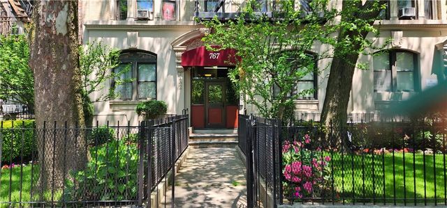767 Eastern Parkway E 1B, Brooklyn, NY 11213