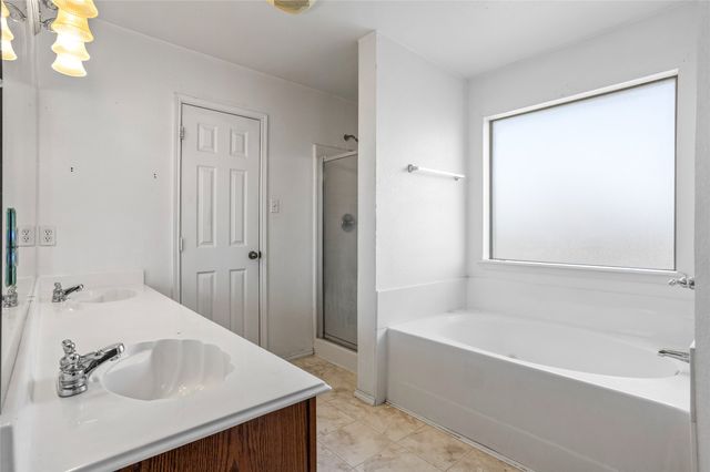 2712 Braford Drive, Crowley, TX 76036