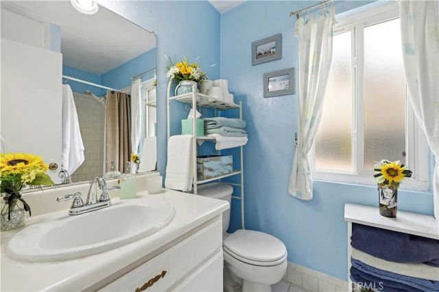 15236 Poppy Meadow, Canyon Country, CA 91387