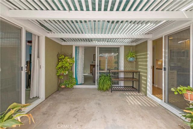 15236 Poppy Meadow, Canyon Country, CA 91387