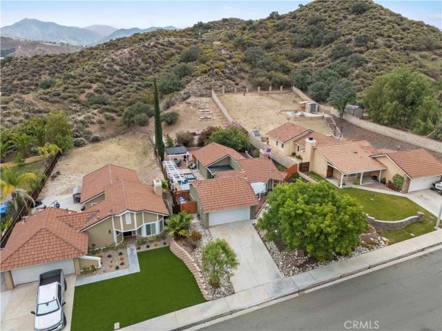 15236 Poppy Meadow, Canyon Country, CA 91387