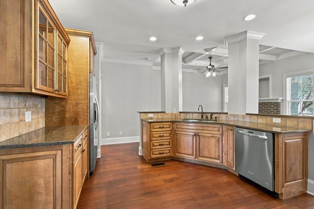 300 Keswick Grove Ln, Franklin, TN 37067