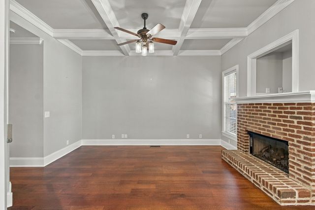 300 Keswick Grove Ln, Franklin, TN 37067