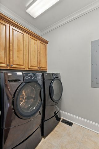 300 Keswick Grove Ln, Franklin, TN 37067