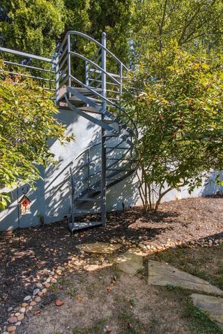 300 Keswick Grove Ln, Franklin, TN 37067