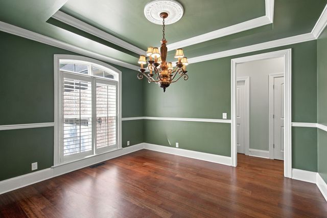 300 Keswick Grove Ln, Franklin, TN 37067