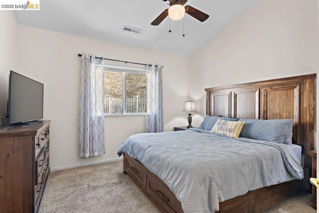 4955 Little John Rd, Copperopolis, CA 95228