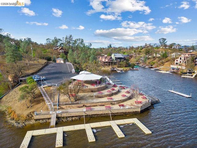 4955 Little John Rd, Copperopolis, CA 95228