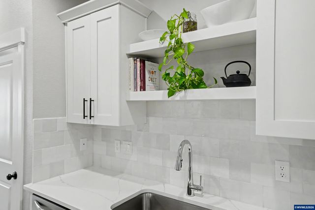 5781 NW Torchcrest Pl, Corvallis, OR 97330