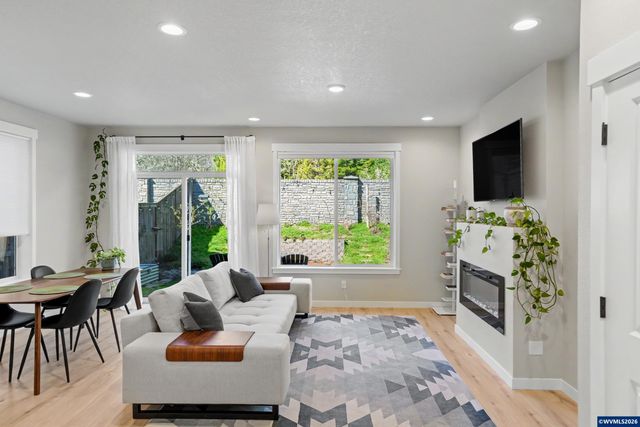 5781 NW Torchcrest Pl, Corvallis, OR 97330