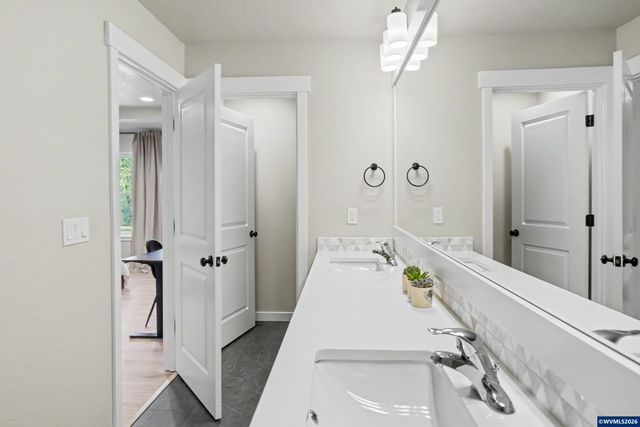 5781 NW Torchcrest Pl, Corvallis, OR 97330