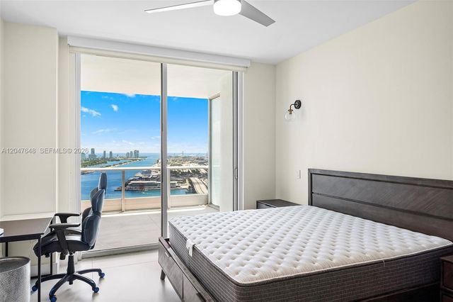 900 Biscayne Blvd 4202, Miami, FL 33132