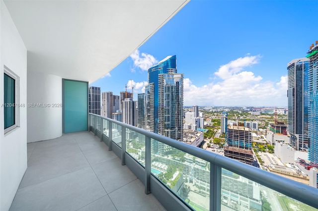 900 Biscayne Blvd 4202, Miami, FL 33132