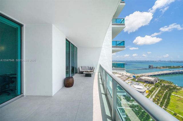 900 Biscayne Blvd 4202, Miami, FL 33132