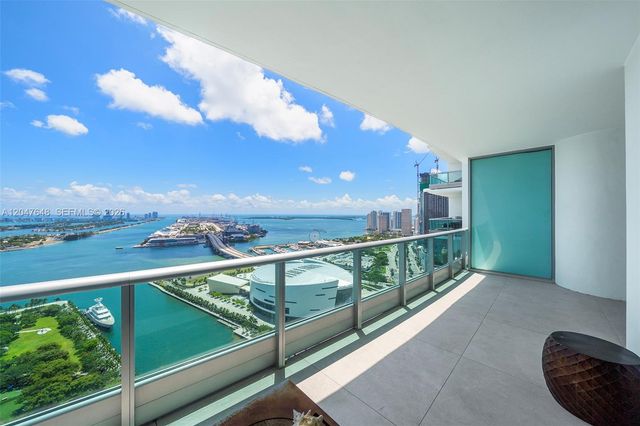 900 Biscayne Blvd 4202, Miami, FL 33132