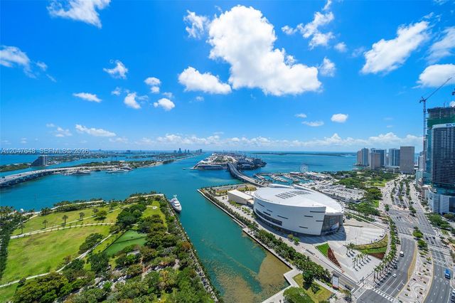 900 Biscayne Blvd 4202, Miami, FL 33132