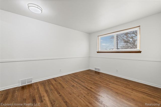 31077 Shawn Drive, Warren, MI 48088