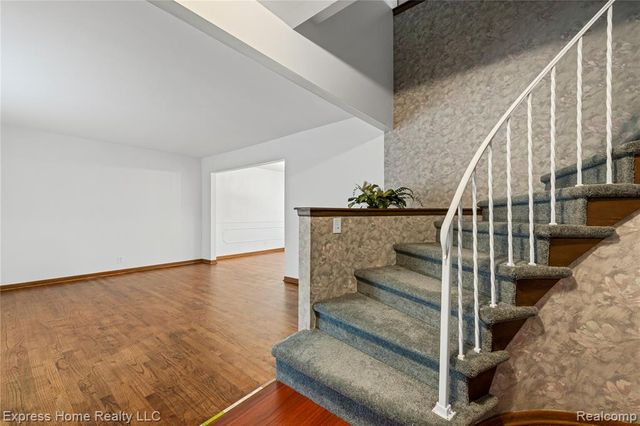 31077 Shawn Drive, Warren, MI 48088