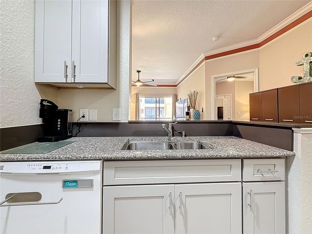 4323 BAYSIDE VILLAGE DRIVE 227, Tampa, FL 33615