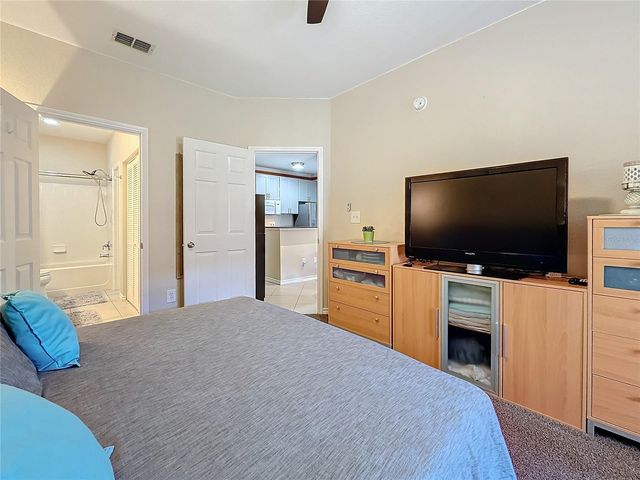 4323 BAYSIDE VILLAGE DRIVE 227, Tampa, FL 33615