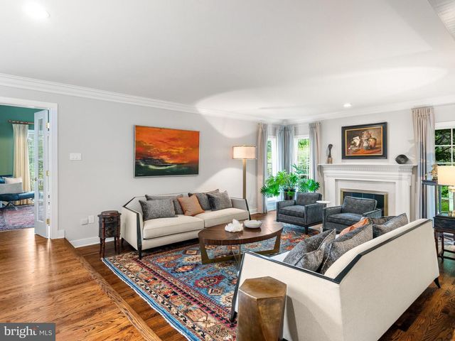 430 FREEDOM VIEW LN, Phoenixville, PA 19460